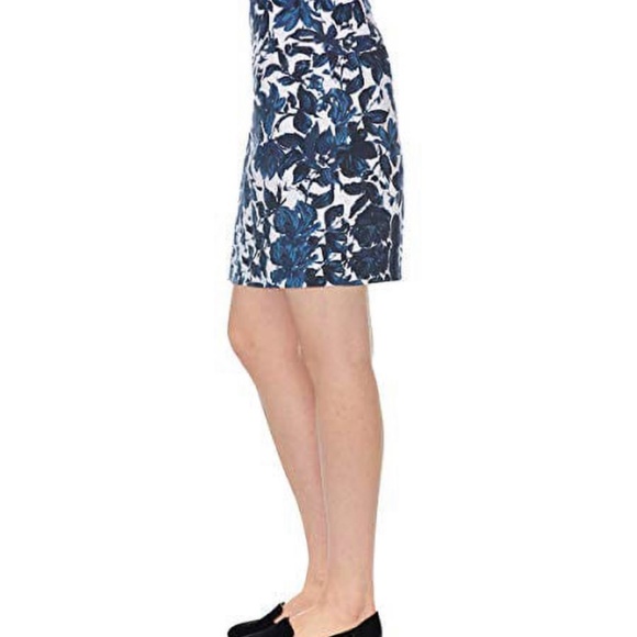 SC & Co. 360 tummy control stretch skirt. Worn 1x.‎ Retail 40 - Picture 2 of 10